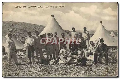 Cartes postales Militaria Camp de Carpiagne Un coin du camp