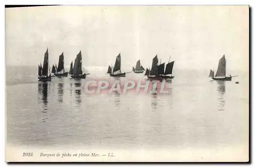 Cartes postales Bateau Peche Barques de peche en pleine mer