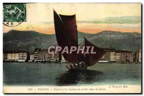Cartes postales Bateau Peche Toulon Entree d'un bateau de peche dans la Darse