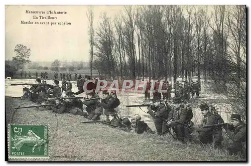 Cartes postales Militaria Manoeuvres d&#39infanterie En Tirailleurs Marche en avant par echeloin