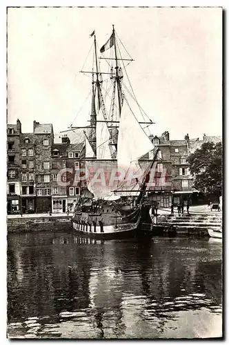 Cartes postales moderne Honfleur La caravelle