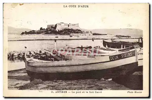 Ansichtskarte AK Bateau Peche Antibes Le port et le fort carre Deux Soeurs