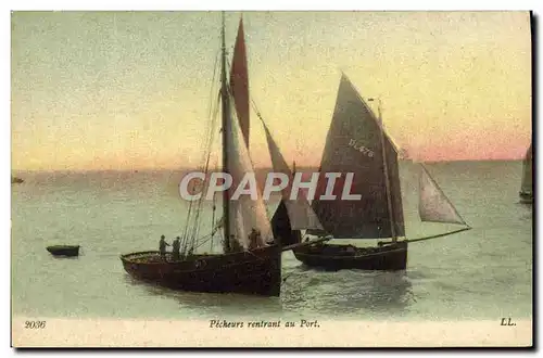 Cartes postales Bateau Peche Pecheurs rentrant au port