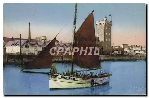Ansichtskarte AK Bateau Peche Les Sables d&#39Olonne Sortie d&#39une barque de peche devant la tour d&#39Arundel