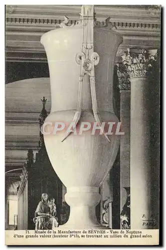 Ansichtskarte AK Potier Poterie Manufacture de Sevres Musee Vase de Neptune