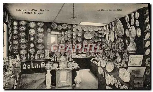 Cartes postales Potier Poterie Faiencerie d&#39art breton Henriot Quimper Le musee des modeles
