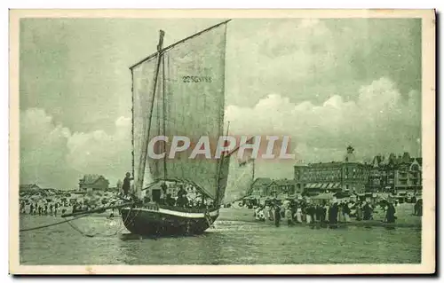 Cartes postales Bateau de peche Berck plage Voilier avant le depart pour la promenade