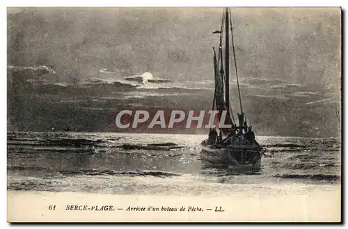 Cartes postales Bateau de peche Berck plage Arrivee d&#39un bateau de peche