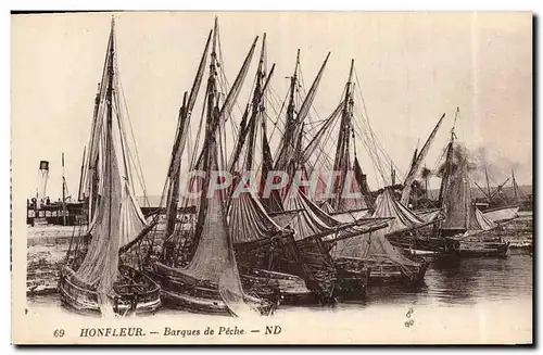 Cartes postales Bateau de peche Honfleur Barques de peche