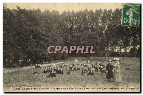 Ansichtskarte AK Enfants Pavillons sous Bois Repos dans le Bois de la Colonie des enfants de la Villette