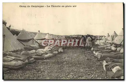 Ansichtskarte AK Militaria Camp de Carpiagne La theorie en plein air