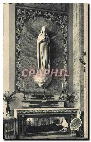 Ansichtskarte AK Paris Chapelle de la medaille miraculeuse Autel de la vierge puissante Chasse de Sainte Catherin