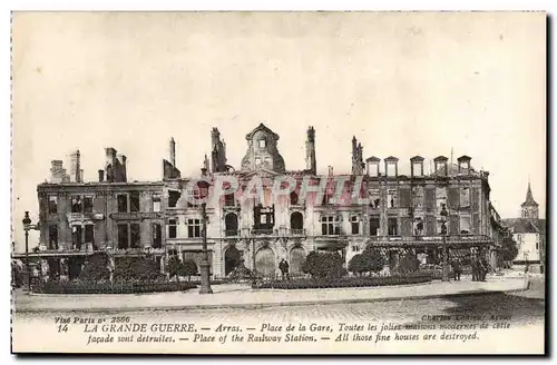 Cartes postales Arras Place de la Gare Militaria