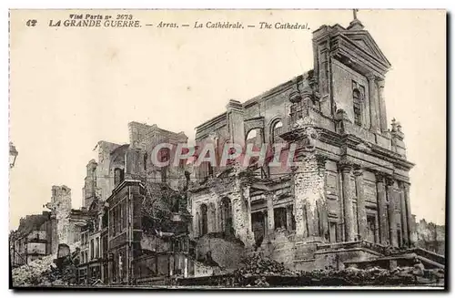 Ansichtskarte AK Arras La Cathedrale Militaria