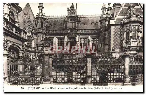 Ansichtskarte AK Fecamp La Benedictine Facade sur la rue