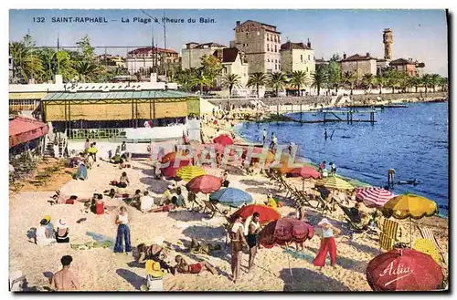 Cartes postales Saint Raphael La Plage a l'heure du Bain