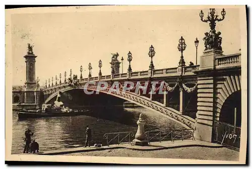 Cartes postales Paris Pont Alexandre III Bateau