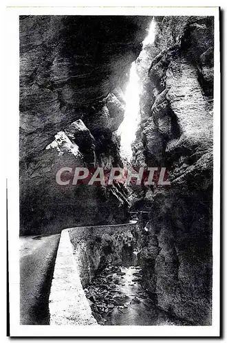 Cartes postales moderne Beuil Les Celebres Gorges du Cians Grandes Clues