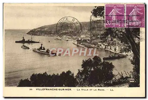 Ansichtskarte AK Villefranche Sur Mer L&#39Escadre La ville et la rade Bateaux