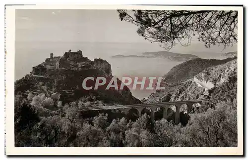 Cartes postales Eze Village Le vieux village Le viaduc la moyenne Corniche et le Cap Ferrat