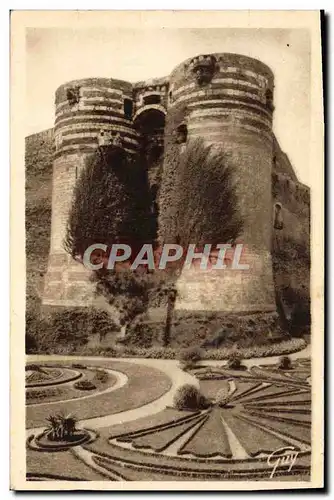 Cartes postales Angers Tours Du Chateau et les anciens fosses