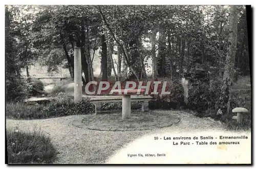 Ansichtskarte AK Les Environs de Senlis Ermenonville Le parc Table des amoureux