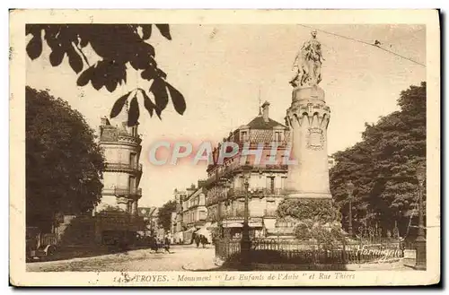 Cartes postales Troyes Monument Les Enfants De I&#39Aube et rue Thiers