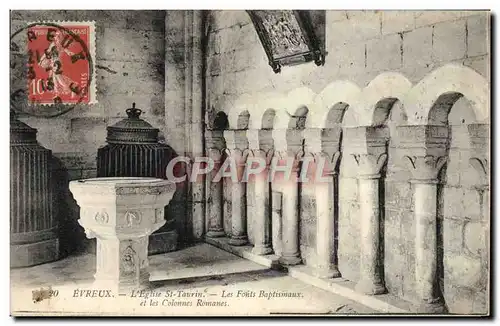Cartes postales Evreux L'Eglise St Taurin Les fonts baptismaux et les colonnes romanes