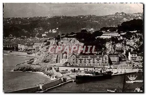 Moderne Karte Nice Un Quai du Port et le Monument aux Morts Bateau