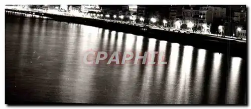 Cartes postales moderne Nice La promenade des Anglais la nuit