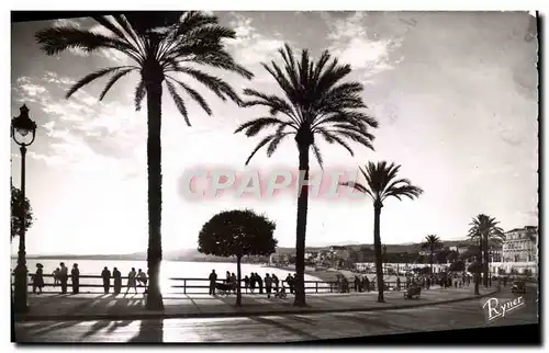 Cartes postales moderne Nice Crepuscule sur la Baie des Anges