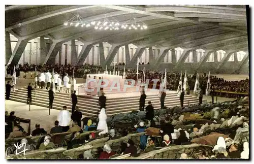 Cartes postales moderne Lourdes Interieur de la Basilique St Pie X