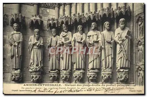 Ansichtskarte AK Amiens La Cathedrale Statues des pieds droits du portail principal