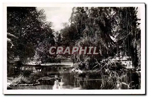 Cartes postales Vichy Le Bassin dans les Nouveaux Parcs