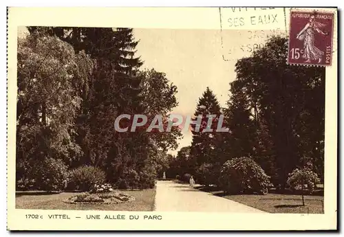 Ansichtskarte AK Vittel Une Allee Du Parc