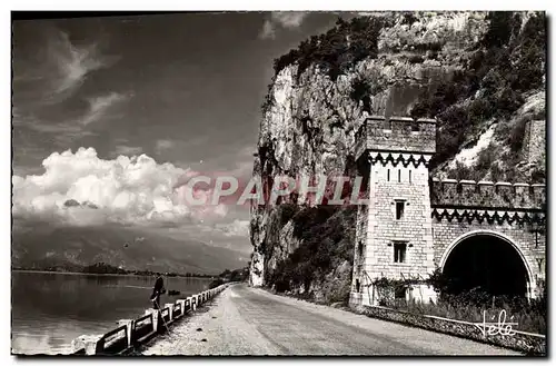 Cartes postales moderne Environs d&#39Aix Les Bains Route de la corniche Tunnel du grand rocher