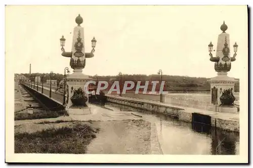 Cartes postales Briare Le Pont Canal Sur La Loire