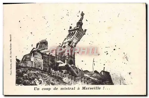 Cartes postales Un Coup De Mistral A Marseille