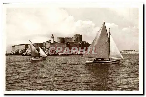 Cartes postales Marseille Le Chateau D&#39if Bateau