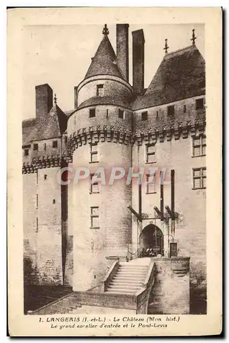 Cartes postales Langeais Le Chateau Le Grand Escalier D&#39Entree Et Le Pont Levis