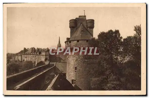 Ansichtskarte AK St Malo Le Grand Donjon Et Les Remparts