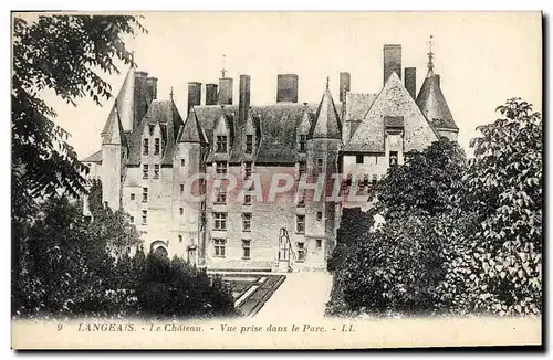 Cartes postales Langeais Le Chateau Vue Prise Dans Le Parc