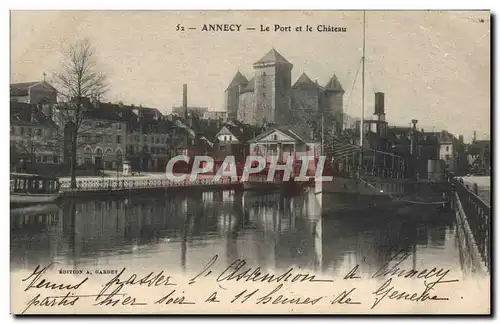 Ansichtskarte AK Annecy Le Port et le Chateau Bateau