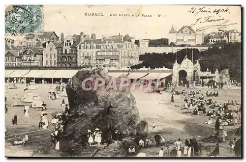 Ansichtskarte AK Biarritz Nos Bebes a La Plage