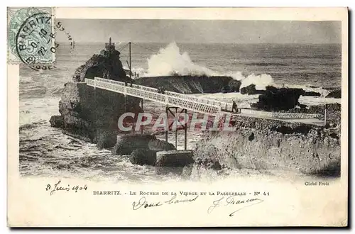 Ansichtskarte AK Biarritz Le Rocher De La Vierge Et La Passerelle