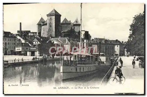 Ansichtskarte AK Annecy Le Port et le Chateau Bateau