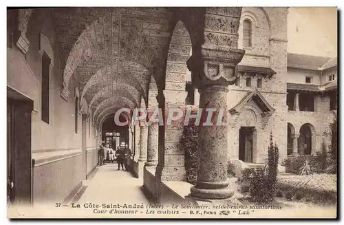 Cartes postales La Cote Saint Andre Le seminaire Cour d&#39honneur Les couloirs