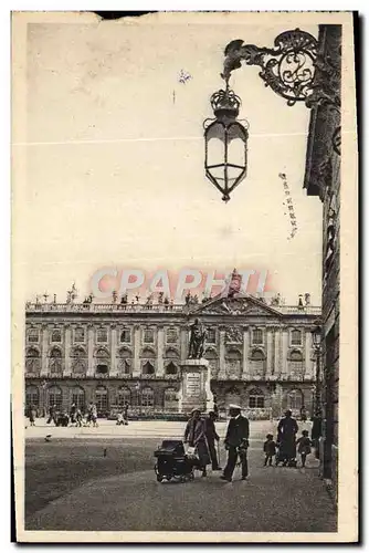 Cartes postales Nancy Statue de Stanislas et l&#39hotel de ville