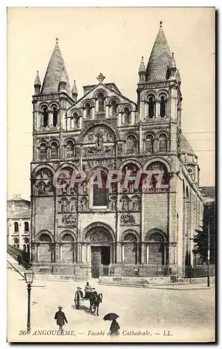Cartes postales Angouleme Facade de Cathedrale