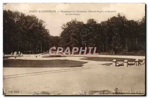 Cartes postales Foret de Compiegne Monument de L'Armistice et carrefours Militaria